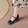 2025 Primavera y Otoño Nueva Moda Tacón Alto Zapatos Pequeños de Cuero Zapatos de Cuero con Cuentas de Suela Gruesa para Mujer Zapatos Retro Mary Jane de Punta Redonda