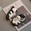 Sandálias de Verão para Bebê Menino Bico Fechado Anti-Pancada Sapatos de Praia para Menino de 1-2-3 Anos Sola Macia Antiderrapante Sapatos Fechados para Caminhada