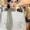 Lenço de Seda com Bolinhas Pretas, Estilo Gravata de Pescoço, Novo Modelo 2025, Lenço Longo, Fita Decorativa Fina para Primavera e Verão para Mulheres