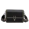 Comércio exterior transfronteiriço alça larga feminina 2026 nova bolsa para celular, bolsa pequena transversal, bolsa de sela vintage, bolsa de cintura, bolsa transversal da moda