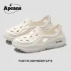 Zuecos para Hombre 2026 Verano Nuevo Estilo Sandalias Cómodas Eva Suela Gruesa que Aumenta la Altura Chanclas de Exterior Modernas