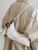 Bolso de Hombro Grande de Gran Capacidad para el Verano 2026, para el Trabajo y los Viajes Diarios, Bolso Cruzado y de Hombro de Moda con Patrón Tejido Simple Casual