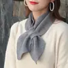 Bufanda tejida estilo coreano para mujer, otoño e invierno, diseño de cola de pez con lazo cruzado, calentador de cuello decorativo versátil de lana, mismo estilo que Wanwan