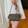 Bolsa Pequeña de Alta Gama de Venta Caliente Bolso de Mujer Temperamento Patchwork Moda Estampado Retro Bolsa Cuadrada Pequeña Bolso de Hombro Único Cruzado