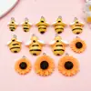 Resina Estéreo Creativo Girasol Crisantemo Abeja Colgante Colgante DIY Bolso Colgante Ropa Accesorios Accesorios Paquete de Materiales