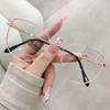 Gafas Cat-Eye con Lentes Fotocromáticas, Anti Luz Azul, Sin Graduación, Armazón Metálico de Moda, Diseño Versátil y Sencillo para Hombres y Mujeres con un Toque de Alta Gama