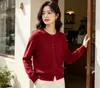 Cárdigan de punto grueso y suave de terciopelo Andy de dos piezas con cuello redondo y cuentas para mujer, simple y favorecedor, top versátil para mujer adecuado para ir al trabajo