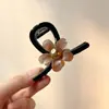 Pinza de garra de flor rosa, simple y versátil, pinza de tiburón grande para la parte posterior de la cabeza de las mujeres, accesorio para peinar el cabello