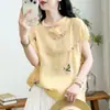 Camisa de Manga Curta de Rami Puro Feminina Verão Leve Respirável Novo Estilo Chinês Gola Oblíqua Botões de Rã Top Bordado Artístico de Morango