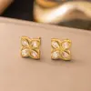Collar Cruzado Nuevo de Acero Inoxidable con Incrustaciones de Diamantes Flor de Cuatro Hojas Set para Mujer Moda Lujo Ligero Gama Alta Cadena para Clavícula que No se Desvanece