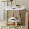 Mesa de centro pequeña para uso doméstico, mesa auxiliar para sala de estar, diseño moderno de lujo ligero, sensación de alta gama, mesa de centro de hierro y mármol de doble capa para sala de estar, adecuada para apartamentos pequeños