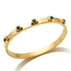 Pulsera Transfronteriza de Acero de Titanio para Nicho Que No Se Desvanece, con Estrella de Cinco Puntas, Diamante Verde, Diamante Blanco, Joyería PVD, Lujo Ligero, Alta Calidad, Estilo del Broche