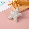 Llavero Colgante Creativo Nuevo Estilo Estrella de Cinco Puntas Full Diamond Cerámica de Arcilla de Doble Cara Incrustada con Diamantes para Bolsos, Cristal Artificial Exquisito para Parejas