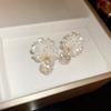 Pendientes tejidos de aguja de plata, viento fragante pequeño, circonita, perla, diseño sencillo de camelia, pendientes de temperamento, pendientes creativos delanteros y traseros