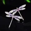 Broche de libélula con circonita morada microincrustada, diseño de nicho, broche de insecto personalizado y creativo, accesorio versátil para pasador de uso diario