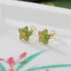 Yilu Plata Jade Natural Hetian Plata de Ley S925 Cuentas Flor Doradas Jade Pendientes de Lujo Ligero Fábrica al por Mayor