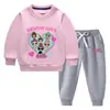 Conjunto de suéter infantil outono e inverno 2023 estilo ocidental novo para crianças médias e grandes com forro de fleece espesso e quente roupas de inverno conjunto de manga longa