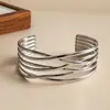 Pulsera Metálica Calada Rayada Transfronteriza Estilo Europeo y Americano Anillo de Mano Metálico Exagerado Estilo de Alta Gama Sensación de Lujo Ligero Joyería para Mano