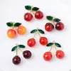 Diseño Moderno Colgante Realista de Fruta de Cereza Materiales para Accesorios de Ropa y Bolsos de Moda Hechos a Mano DIY