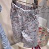 Nuevo Conjunto Primavera/Verano 2026 para Niñas: Camiseta de Manga Corta y Pantalones Casuales con Estampado de Dibujos Animados Estilo Coreano para Niñas Pequeñas