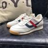Sapatos Brancos de Couro Bovino de Primeira Camada para Mulheres com Forro Simples e Veludo Respirável Lançamento Primavera/Verão 2025 Novo Estilo Esportivo Casual com Sola Grossa Sapatos Forrest Gump