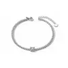 Pulsera con incrustaciones de cristal de diseño de nicho de lujo ligero Diseño de nicho versátil simple suave estilo ins accesorio de mano totalmente de cristal