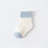 Calcetines para Bebé Tipo a Algodón 2025 Primavera y Verano Combinación de Colores Boca Suelta para Recién Nacido Calcetines de Media Caña 0-3 Meses