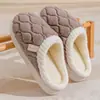 Pantuflas de algodón para mujer en otoño e invierno, para uso en casa en interiores, de suela gruesa, antideslizantes, cálidas, pantuflas de felpa, para pareja, de hombre, de invierno