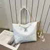 Bolso de Mano Fresco y Dulce al por Mayor para Mujer, Nuevo Estilo Verano 2026 Bolso de Hombro con Estampado de Estrellas, Bolso Versátil para Debajo del Brazo