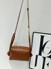 Bolsa Tecida, Bolsa Quadrada Pequena Casual Simples, Bolsa Transversal de Couro Macio com Textura Versátil, Bolsa de Ombro de Couro Genuíno com Design de Nicho para Mulheres