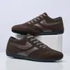Mocasines casuales para hombre, zapatillas de entrenamiento retro alemanas de moda, zapatos planos transpirables, zapatillas deportivas estilo Forrest Gump, zapatos de cordones para hombre