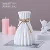 Vaso Pequeno de Plástico Branco para Desktop Escandinavo Arranjo de Flores para Casa Decoração Criativa Simples para Sala de Estar Frascos Ornamentais