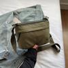 2025 Nova Moda Cor Pura Casual Simples Grande Capacidade Ombro Único Transversal Bolsa de Mão Quadrada Pequena para Mulheres