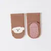 Calcetines de piso para bebé Clase A primavera y otoño calcetines de algodón para interior a prueba de frío calcetines de dibujos animados antideslizantes para niños calcetines para bebé otoño e invierno