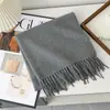 Cachecol Liso de Sarja Estilo Coreano Versátil Quente Peça de Roupa Externa Nova Outono e Inverno Manto de Alta Qualidade Xale Elegante da Moda