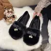 Zapatos Peludos Mocasines de Mujer Estilo Nuevo Slip-ons Zapatos de Algodón Con Terciopelo Exterior Talla Grande Lindos Otoño Invierno 2026 Versátiles Negros