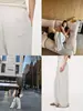 EWEN LA MODE Um favorito perene, calça de moletom de corte solto e corte suave, em bege-cinza-branco/cinza floral claro