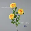 Simulação de 3 cabeças rosa rosa ramo único decoração de mesa arranjo de flores rosa layout de cena de casamento vitrine placement