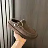 Novas Galochas de Neve Crocs com Fivela Outono/Inverno 2026 Sapatos Casuais de Algodão Quente Femininos Slip-on de Duas Vias