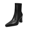 Botines ajustados versátiles de tacón alto estilo diosa de oficina 2026 otoño/invierno tacón grueso piel de oveja elásticos punta fina botines cortos para mujer talla 41 talla grande