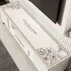 Tapete de mesa para rack de TV estilo francês, protetor de bancada, toalha de mesa longa de luxo leve e de alta qualidade para aparador de jantar, pano de proteção anti-sujeira para sapateira