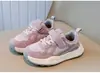Zapatos Deportivos para Niñas 2026 Otoño Nuevo Modelo Zapatos Casuales para Correr Niños Suela Suave Zapatos Ligeros para Niñas Mayores