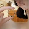 Aretes de Aro Empalmados Diamante Rojo Plata Roto Aretes de Alta Gama 2025 Nuevo Estilo Caliente Aretes Elegantes Únicos para Mujer