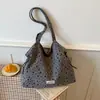 2026 Nuevo Estilo Coreano Estilo Perezoso Estampado de Estrellas Bolso Nube Gran Capacidad Hombro Único Cruzado Versátil Bolso de Mano para Viajes