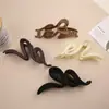 Pinza para el Cabello Grande Esmerilada Estilo Coreano Pinza para el Cabello de Celebridad de Internet Pinza de Tiburón Acrílica Pinza para el Cabello en la Parte Posterior de la Cabeza Accesorios para el Cabello de Mujer Venta al por Mayor