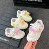 Zapatos Planos Dulces con Lazo para Niñas 2026 Otoño Nuevos Zapatos Deportivos Infantiles Colgante de Perla Zapatos Individuales para Estudiantes Niñas Modernos
