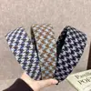 Diadema de Houndstooth Dulce de Gama Alta 2025 Textura de Nicho Popular Blanqueadora Elegante Sencilla y Suave Estilo Coreano Fresco Cabello