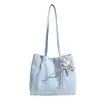 Bolso Tote Casual Versátil con Forma de Estrella para Debajo del Brazo para Mujer 2026 Nuevo Estilo Diario Moda Plisada Bolso de Mano para Viajar