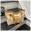 Bolso de Axila de Gran Capacidad para el Trayecto Diario Nuevo Bolso para Mujer 2025 Bolso de Hombro Casual y Elegante Bolso Tote con Costuras Elegantes de Color Contrastante