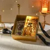 Mala com Flores, Caixa de Presente de Aniversário, Caixa de Presente Quadrada com Flores Eternas, Caixa de Flores de Embalagem Portátil, Caixa de Presente